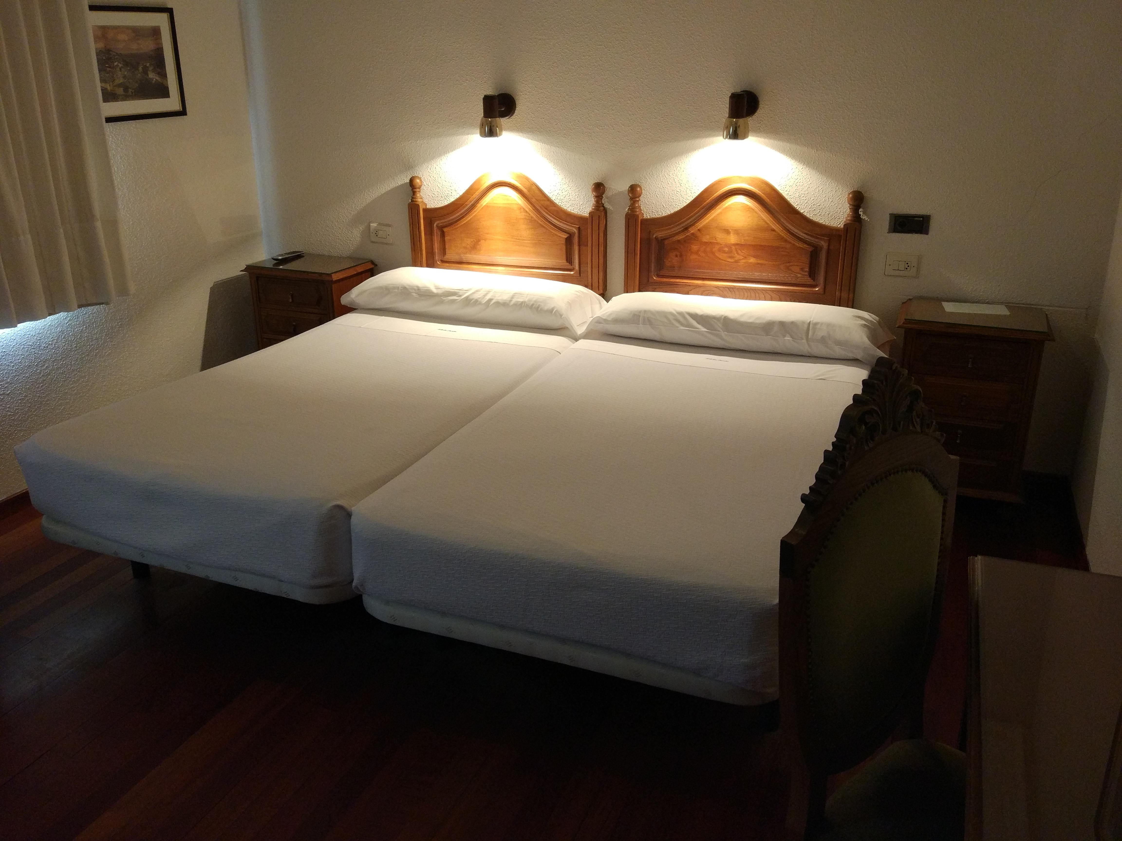 Hotel Los Perales Puebla de Sanabria Luaran gambar